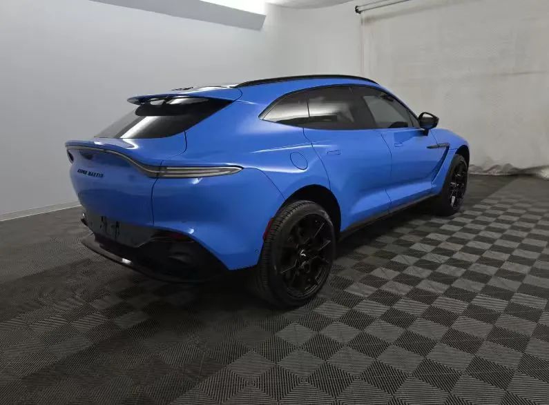 2021 Aston Martin DBX AM8 photo 2