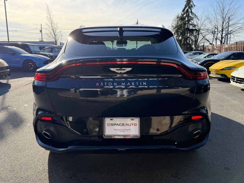 2021 Aston Martin DBX Base - Photo 7
