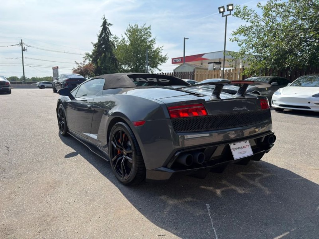 Used 2011 Lamborghini Gallardo LP 570-4 Performante Spyder Convertible 2D Convertible