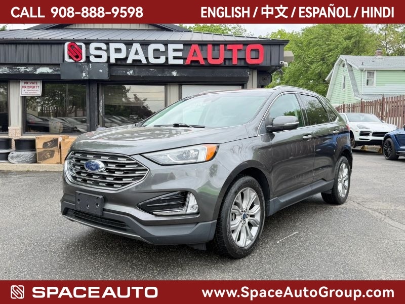 2019 Ford Edge Titanium AWD's photo