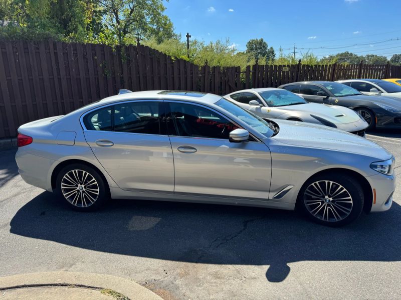 2020 Bmw 530i xDrive Sedan photo 4