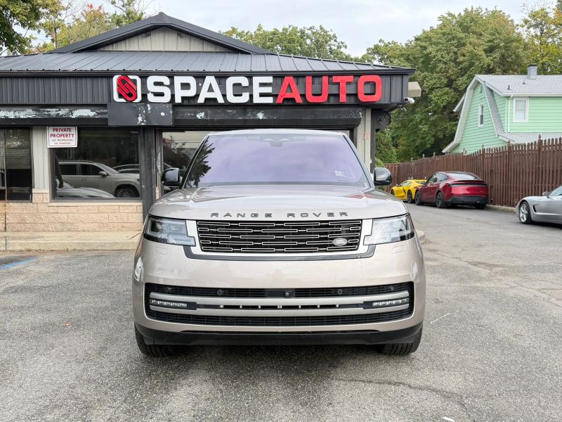 Used 2023 Land Rover Range Rover P400 SE Sport Utility 4D SUV