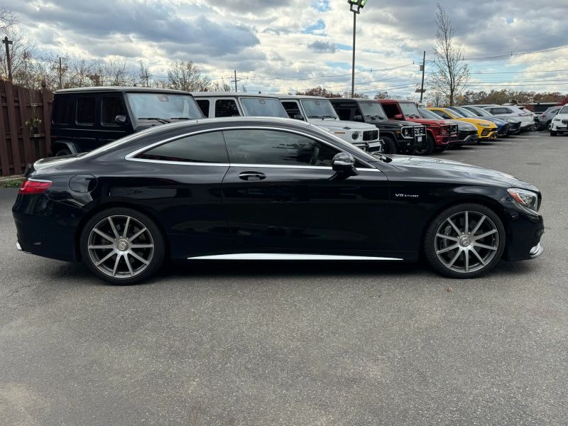 2015 Mercedes Benz S 63 AMG 4MATIC photo 3