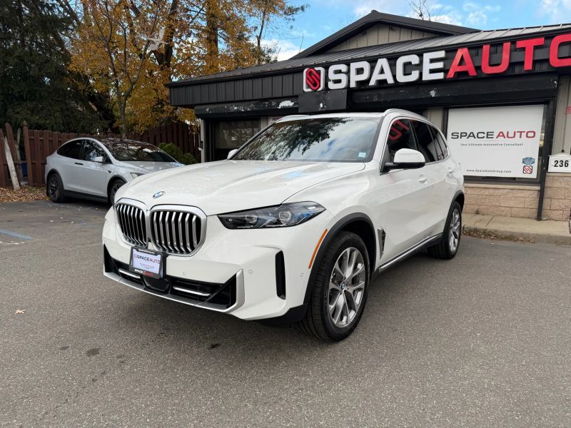 2025 Bmw X5 xDrive40i photo 2