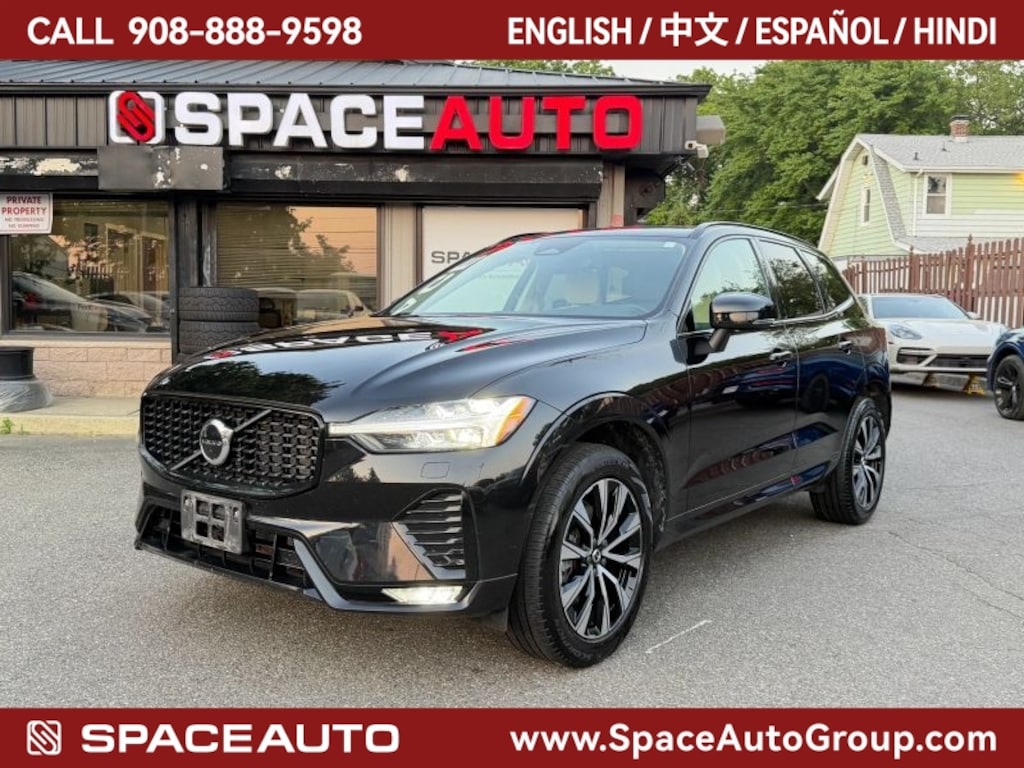 Used 2025 Volvo XC60 B5 Core Dark Theme Sport Utility 4D SUV