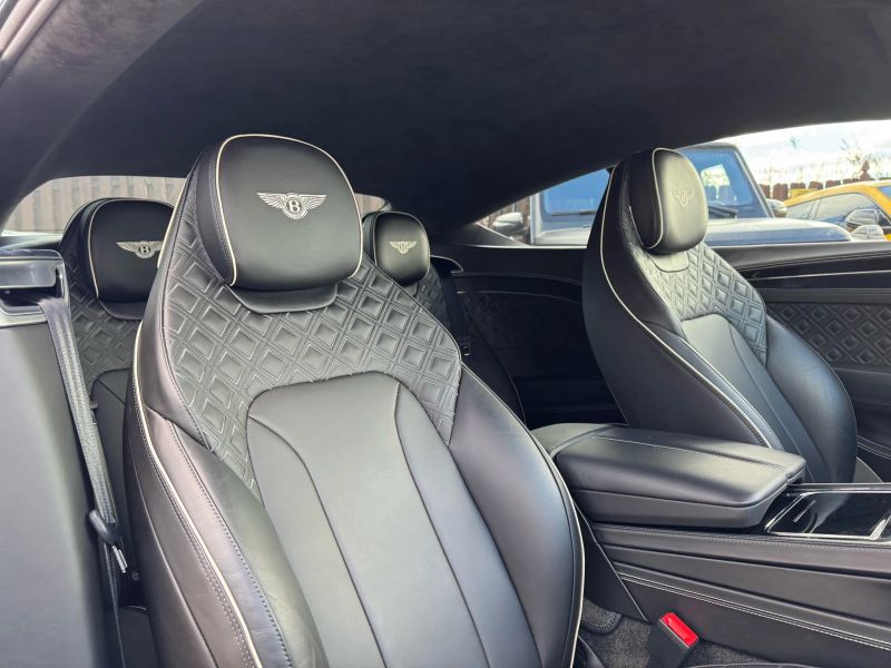 2022 Bentley Continental GT - Photo 24