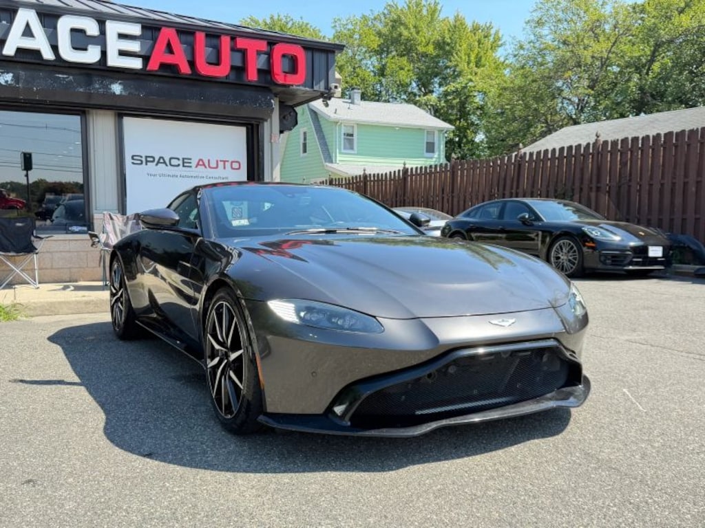 Used 2019 Aston Martin Vantage Coupe 2D Coupe