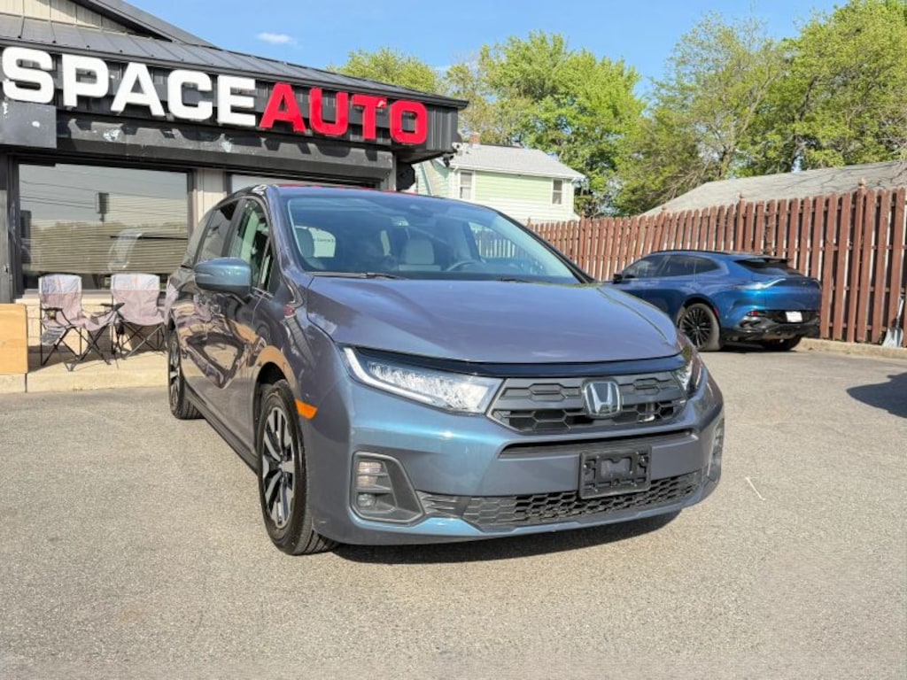 Used 2026 Honda Odyssey EX-L Van 4D Passenger