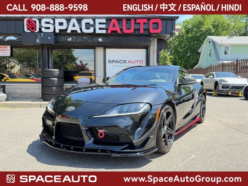 2022 Toyota Supra 2.0's photo