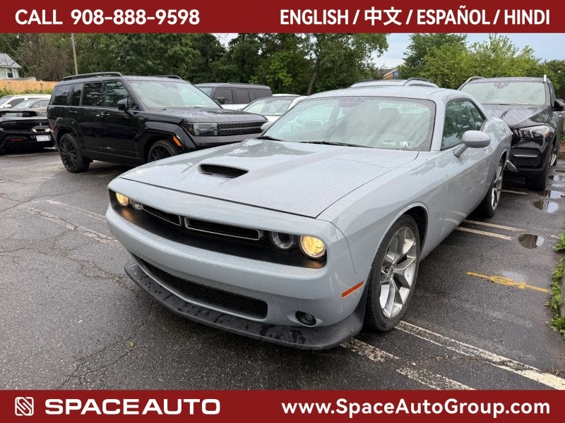 2022 Dodge Challenger GT Auto's photo