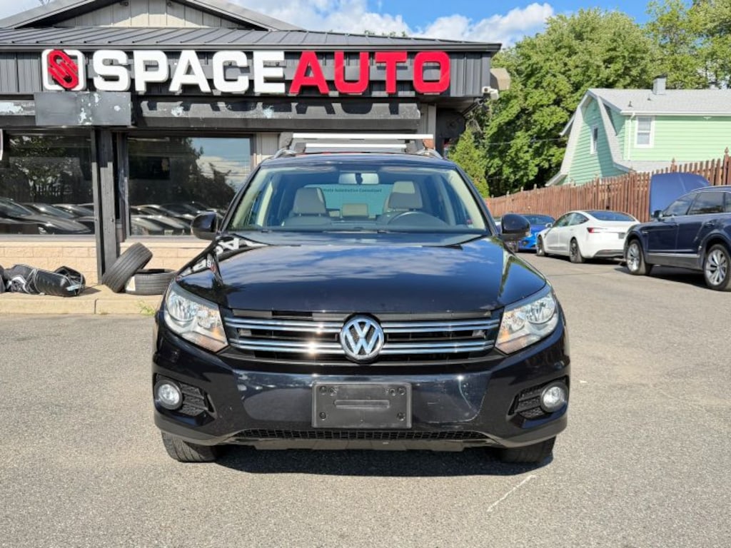 Used 2015 Volkswagen Tiguan 2.0T SEL Sport Utility 4D SUV
