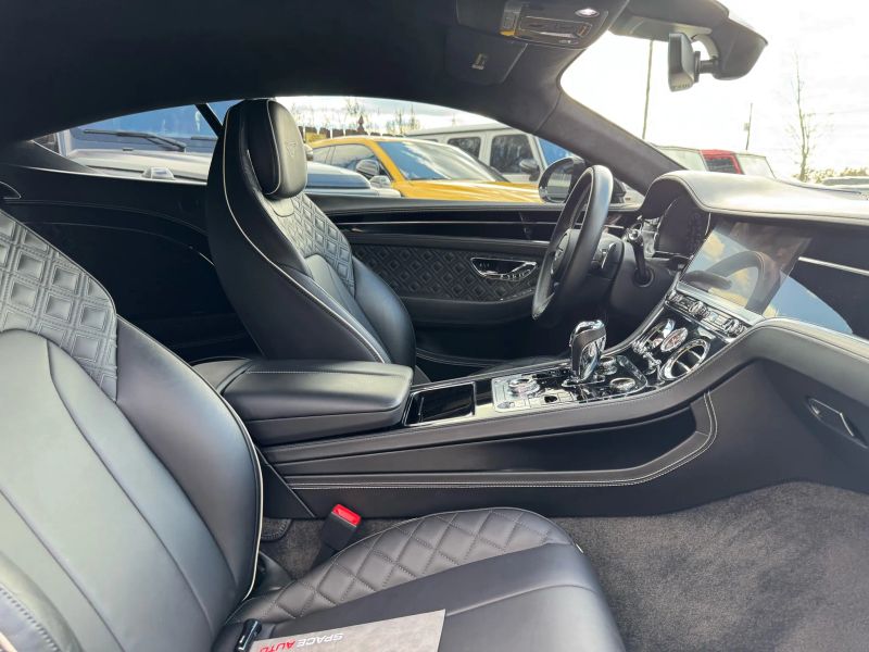 2022 Bentley Continental GT - Photo 23