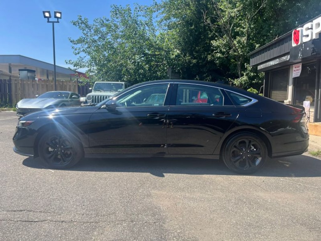 Used 2024 Honda Accord Hybrid EX-L Sedan 4D Sedan