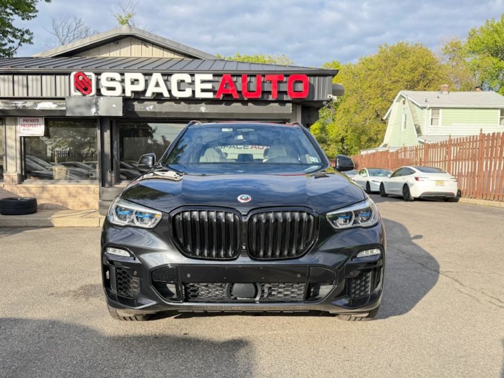Used 2021 BMW X5 M50i Sport Utility 4D SUV