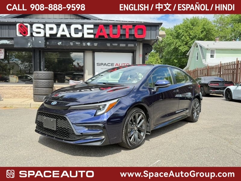2024 Toyota Corolla SE Hybrid CVT AWD's photo