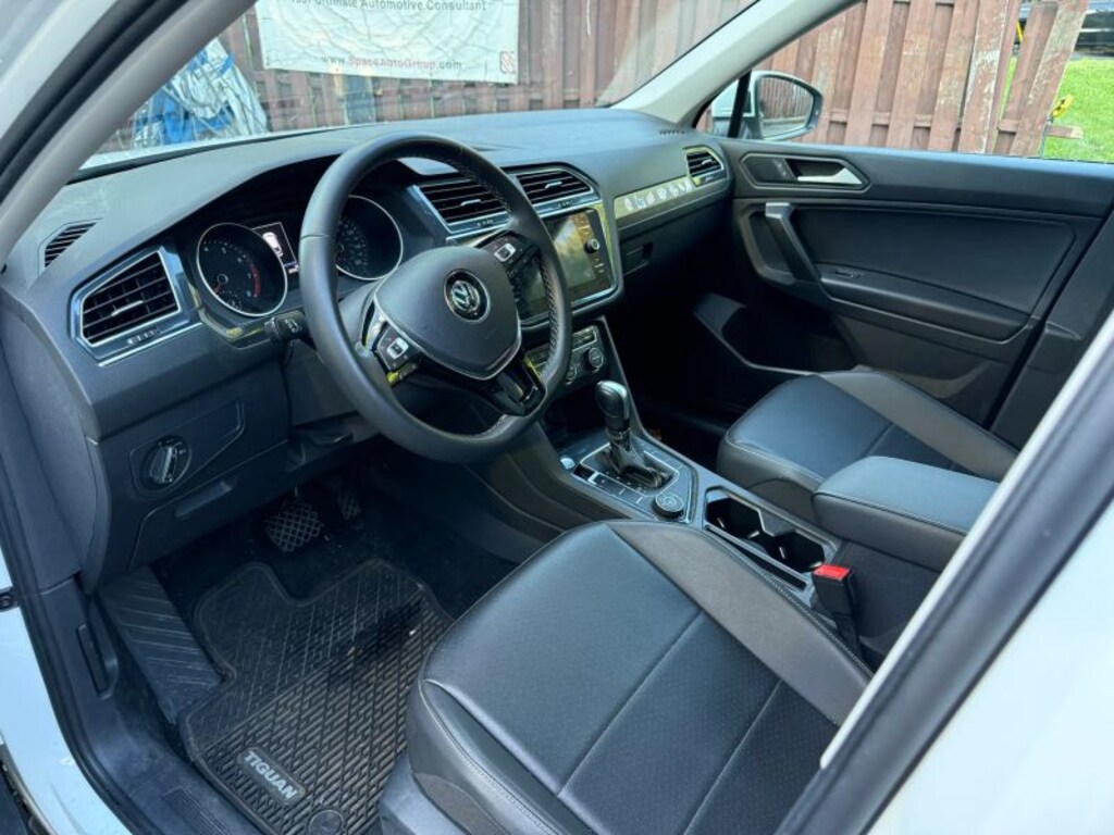 Used 2021 Volkswagen Tiguan SE 4motion Sport Utility 4D SUV