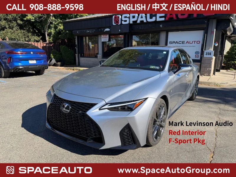 2022 Lexus IS 350 F SPORT's photo