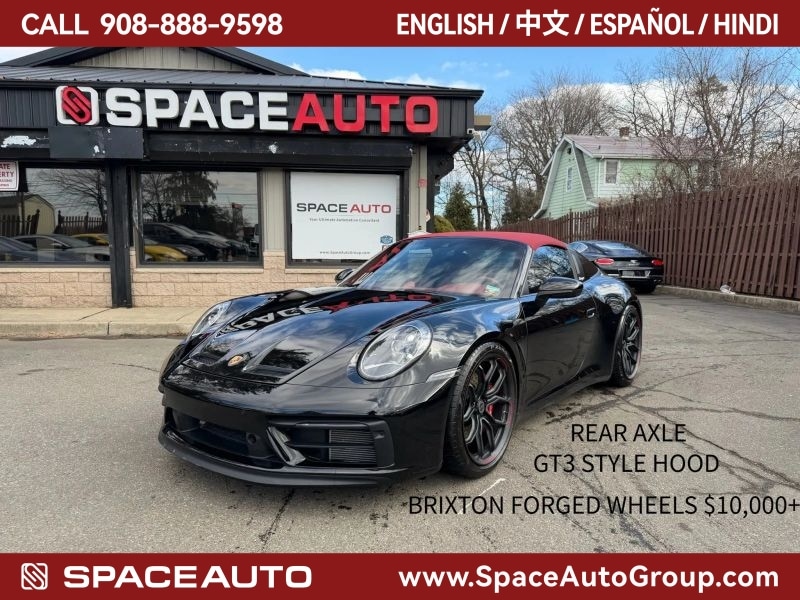 2022 Porsche 911 GTS