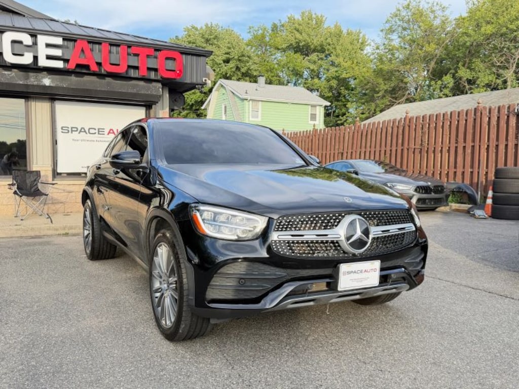 Used 2020 Mercedes-Benz GLC Coupe GLC 300 4matic Sport Utility 4D SUV