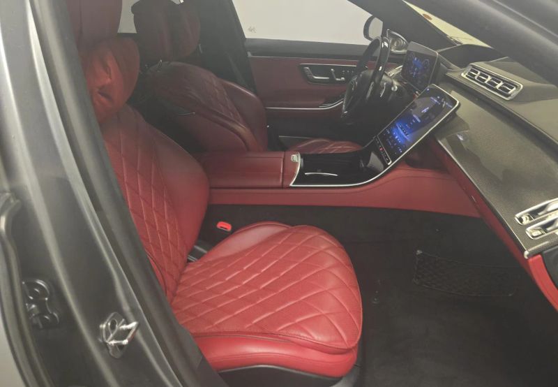 2022 Mercedes Benz S 580 4MATIC photo 2
