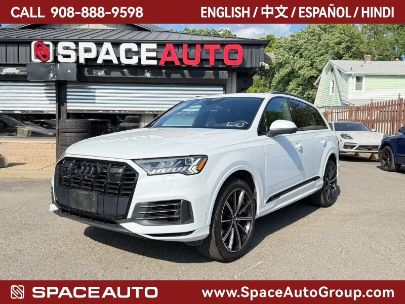 2022 Audi Q7 55 Premium Plus quattro Tiptronic's photo