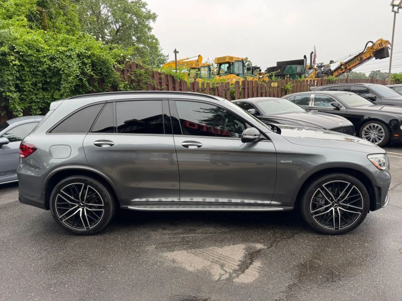 2021 Mercedes Benz GLC AMG 43 4MATIC photo 3
