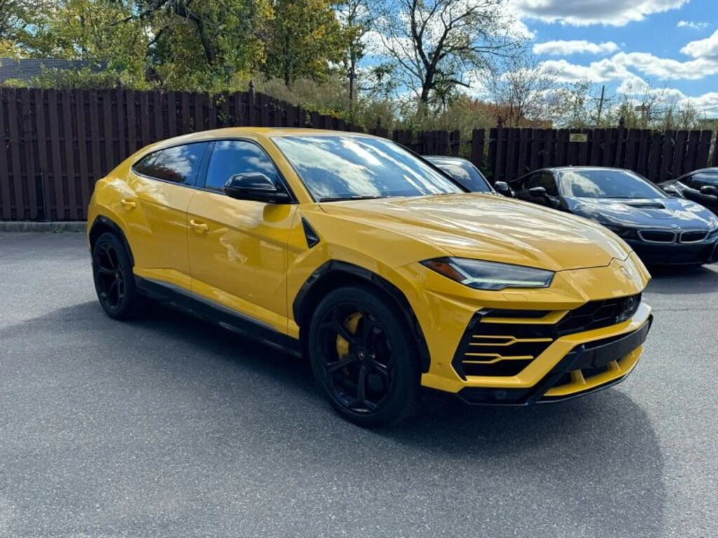 Used 2019 Lamborghini Urus Sport Utility 4D SUV