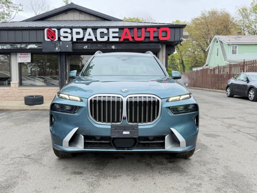 Used 2023 BMW X7 xDrive40i Sport Utility 4D SUV