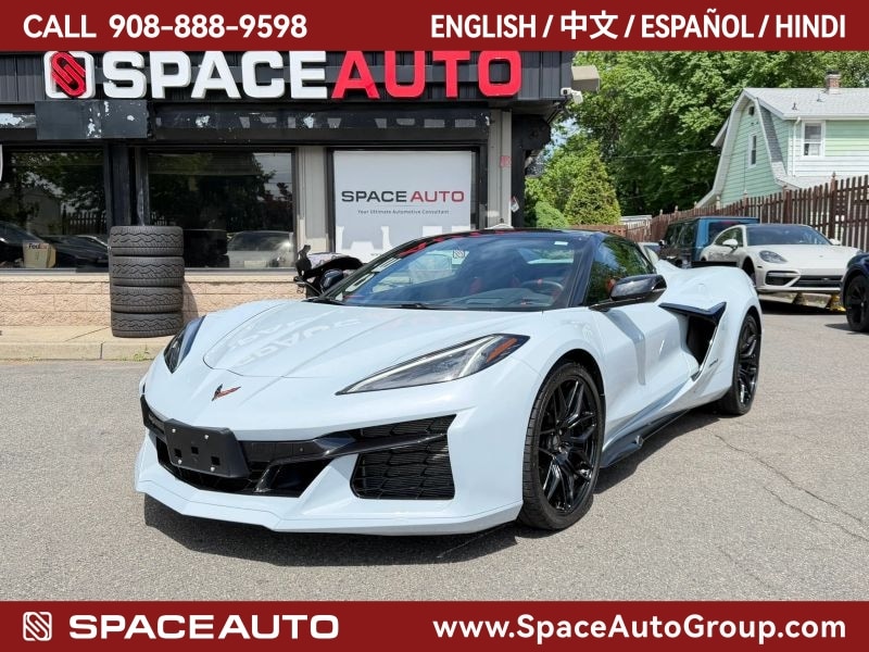 2023 Chevrolet Corvette Z06 Convertible 2LZ's photo