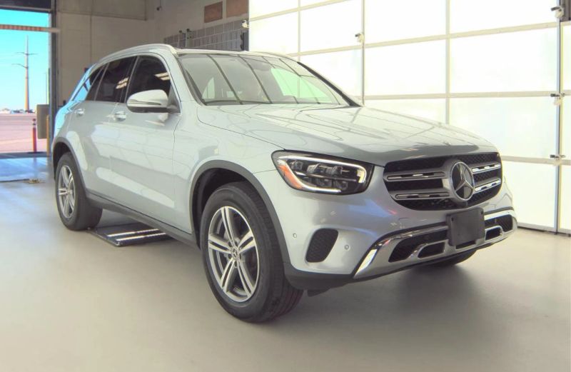 2021 Mercedes Benz GLC 300 4MATIC photo 4