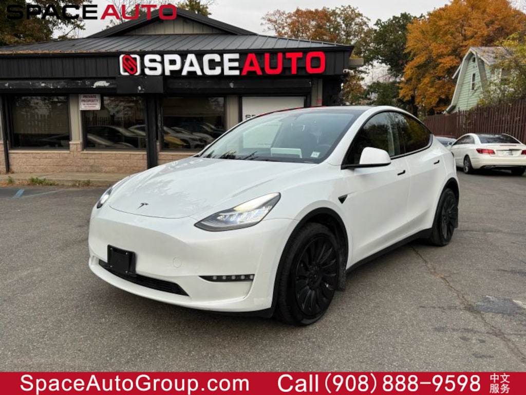 Used 2023 Tesla Model Y Long Range Sport Utility 4D SUV