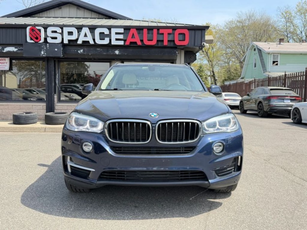 Used 2016 BMW X5 xDrive35i Sport Utility 4D SUV