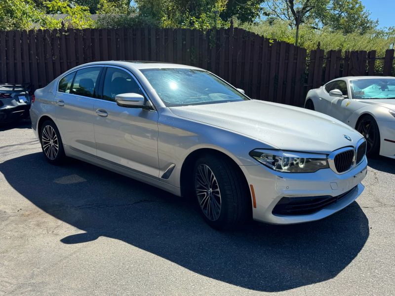 2020 Bmw 530i xDrive Sedan photo 3