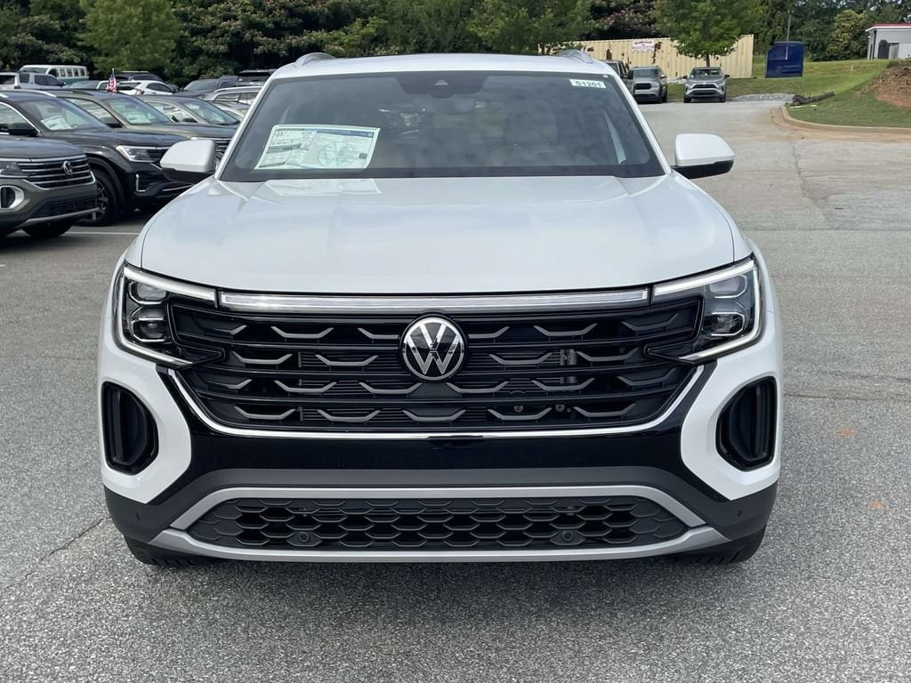 New 2026 Volkswagen Atlas Cross Sport 2.0T SE w/Technology
