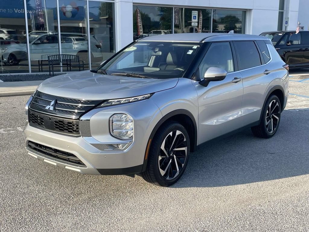 Used 2022 Mitsubishi Outlander SE