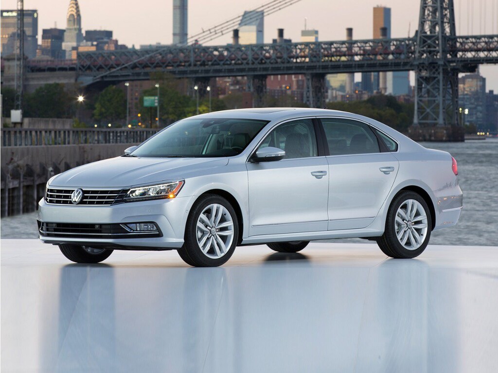 Used 2016 Volkswagen Passat 1.8T S