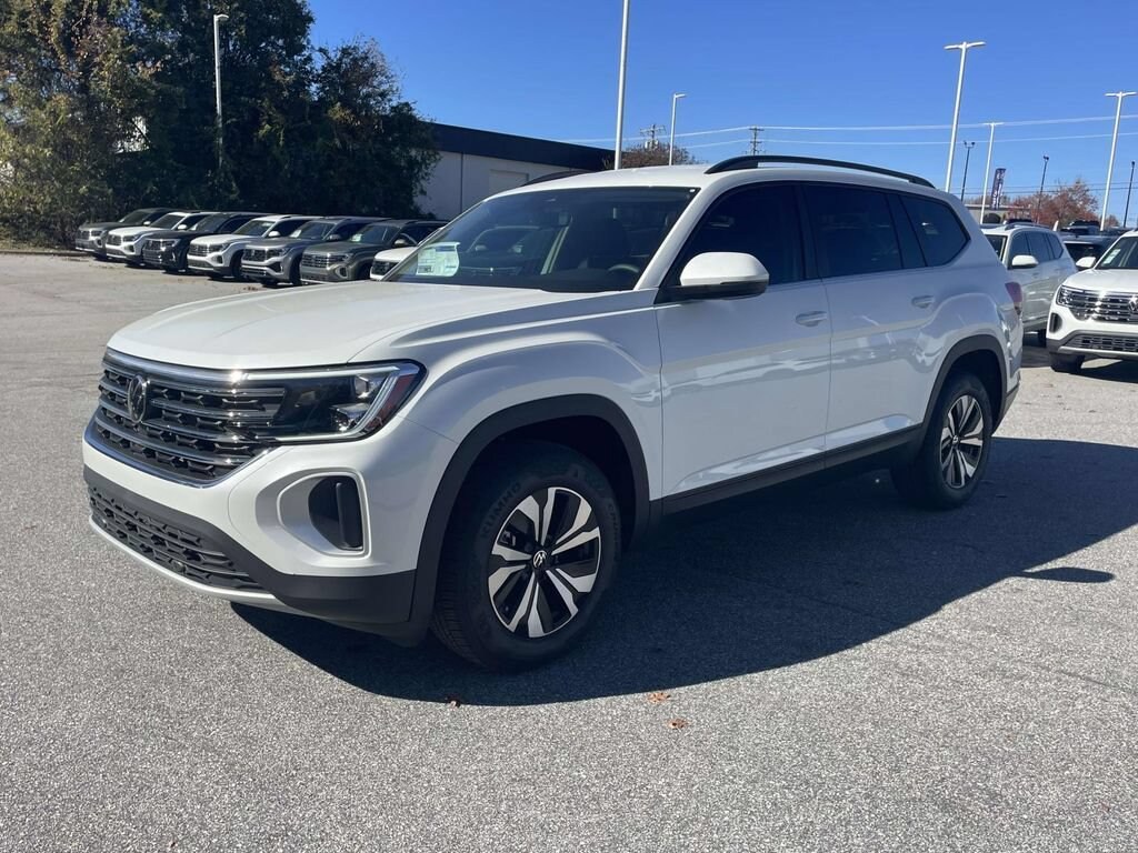 New 2026 Volkswagen Atlas 2.0T SE