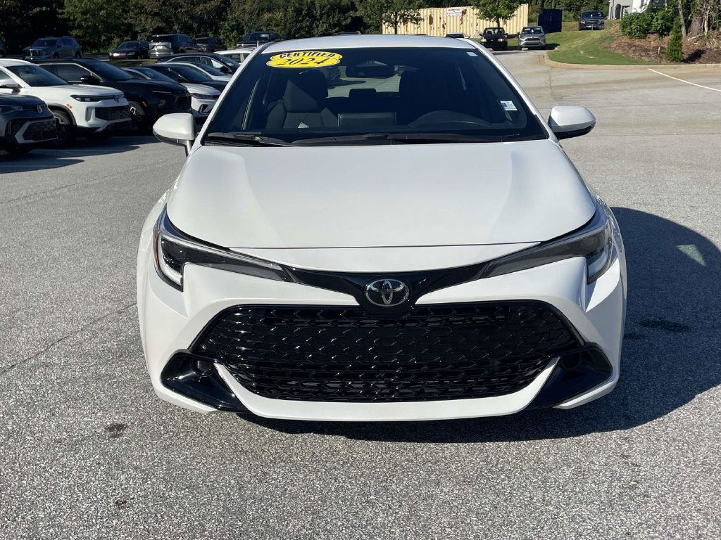 Used 2024 Toyota Corolla Hatchback SE