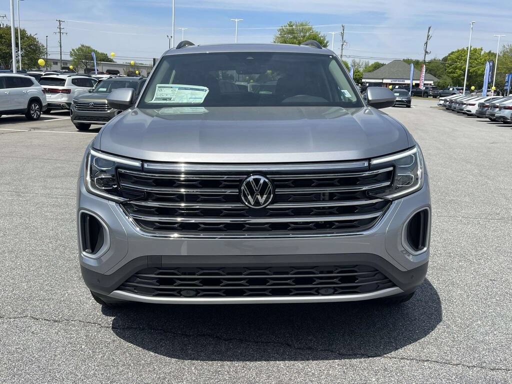 New 2026 Volkswagen Atlas 2.0T SE w/Technology