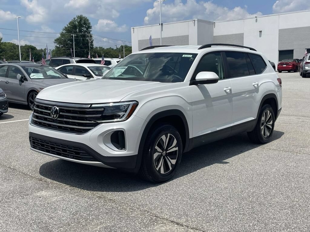 New 2026 Volkswagen Atlas 2.0T SE