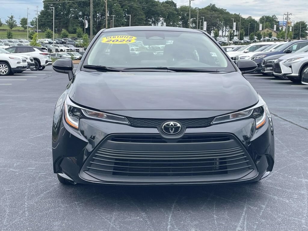 Used 2025 Toyota Corolla LE