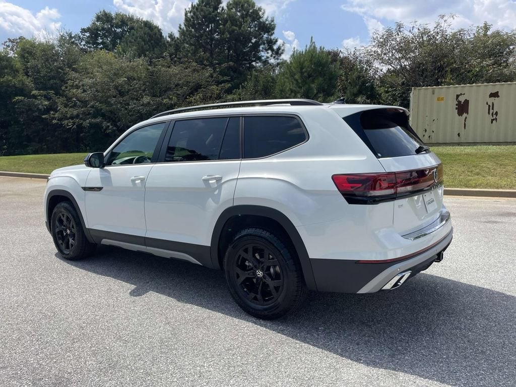 New 2026 Volkswagen Atlas 2.0T Peak Edition