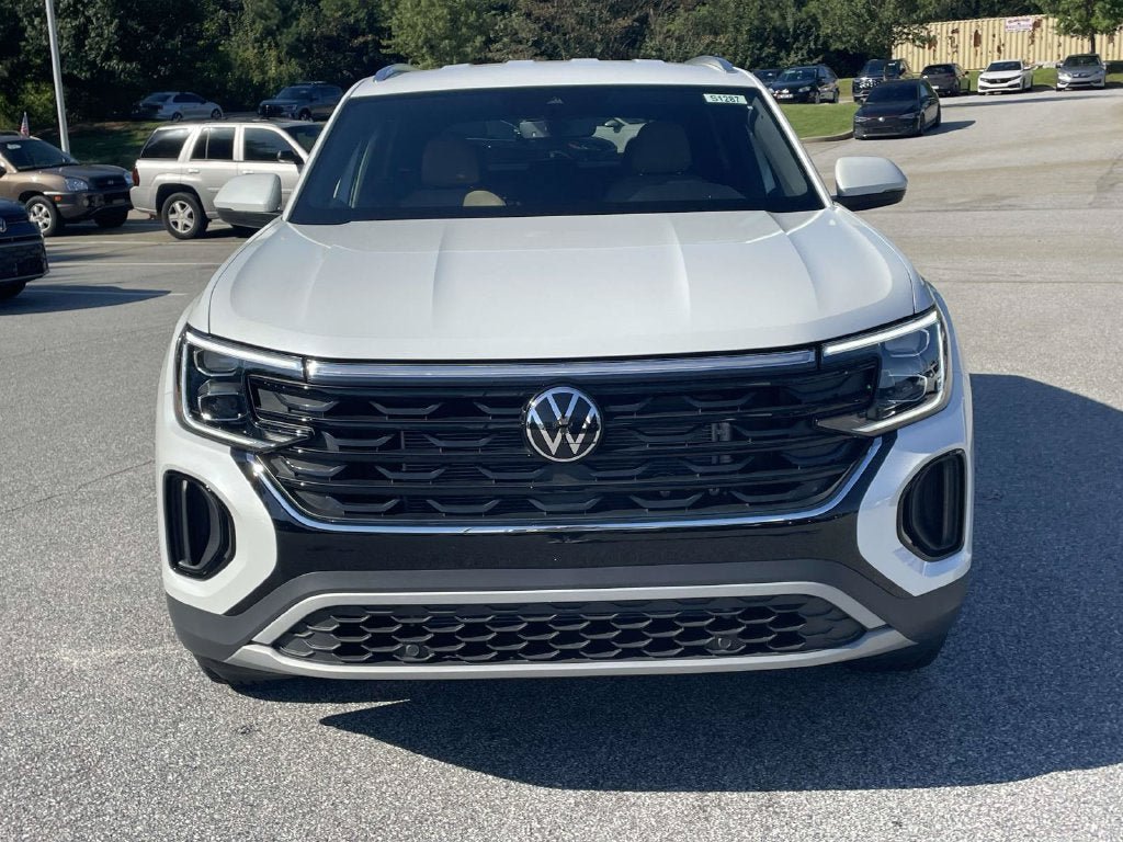 New 2026 Volkswagen Atlas Cross Sport 2.0T SE