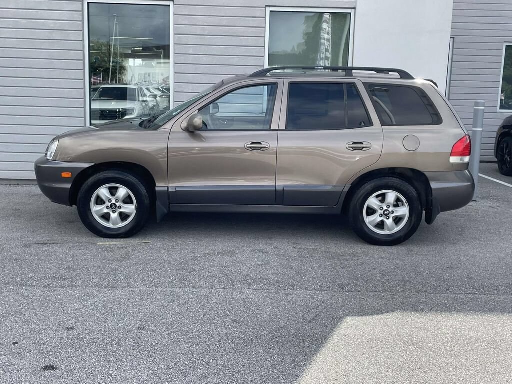 Used 2005 Hyundai Santa Fe GLS