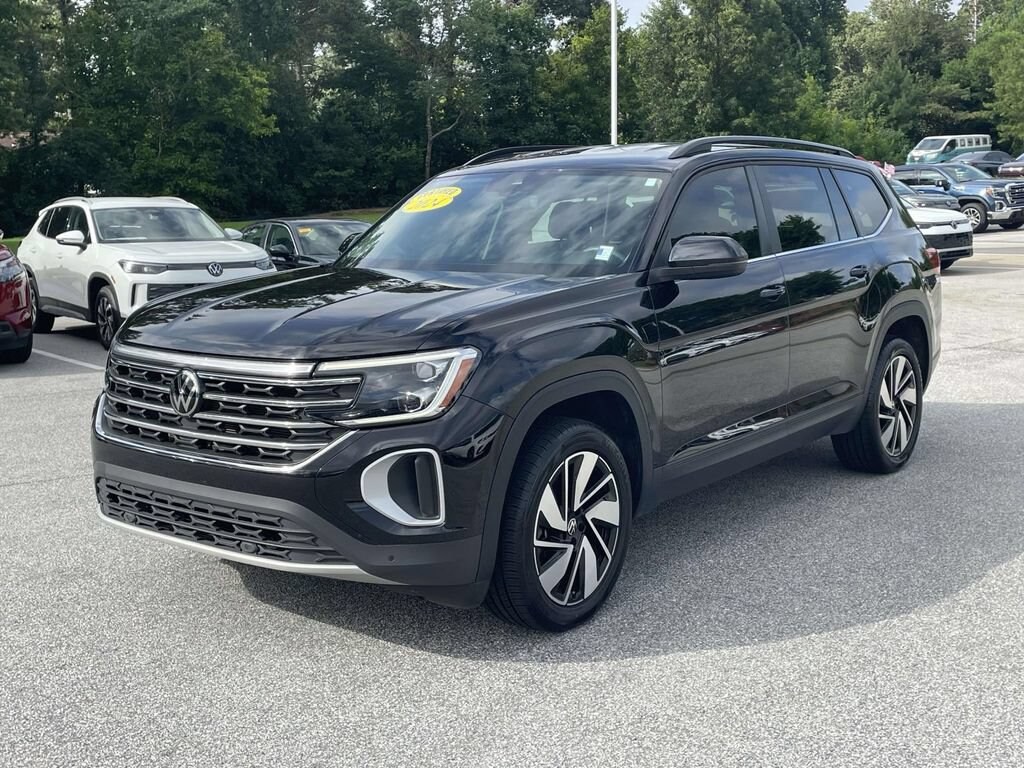 Used 2024 Volkswagen Atlas 2.0T SE w/Technology