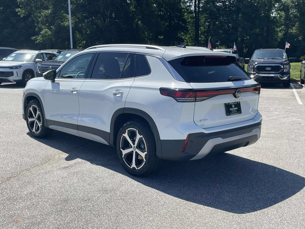 New 2026 Volkswagen Tiguan 2.0T SE