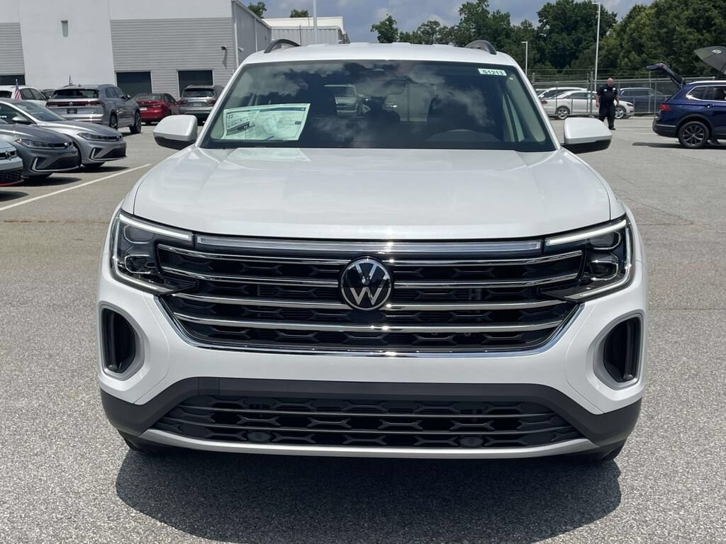 New 2026 Volkswagen Atlas 2.0T SE