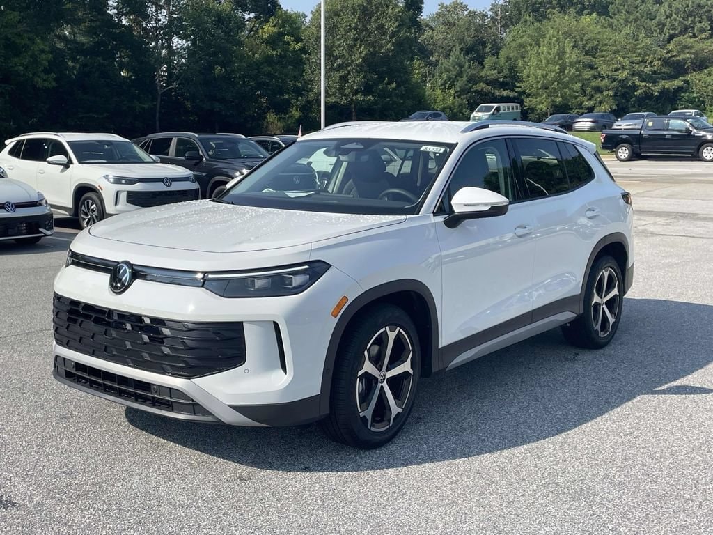 New 2026 Volkswagen Tiguan 2.0T SE