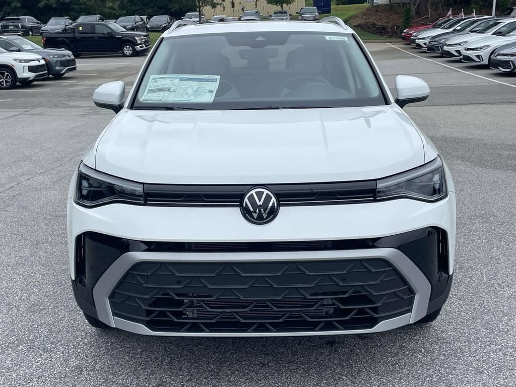 New 2026 Volkswagen Taos 1.5T SE