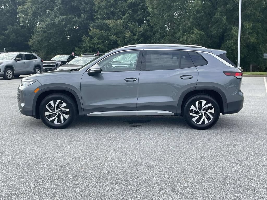 New 2026 Volkswagen Tiguan 2.0T S
